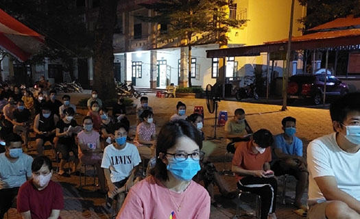 Bí thư Thành ủy Hà Nội: Tận dụng từng phút để hoàn thành mục tiêu tiêm chủng